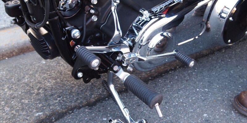 SOFTAIL FXSBをシーソーペダルに | ハーレーダビッドソン 東
