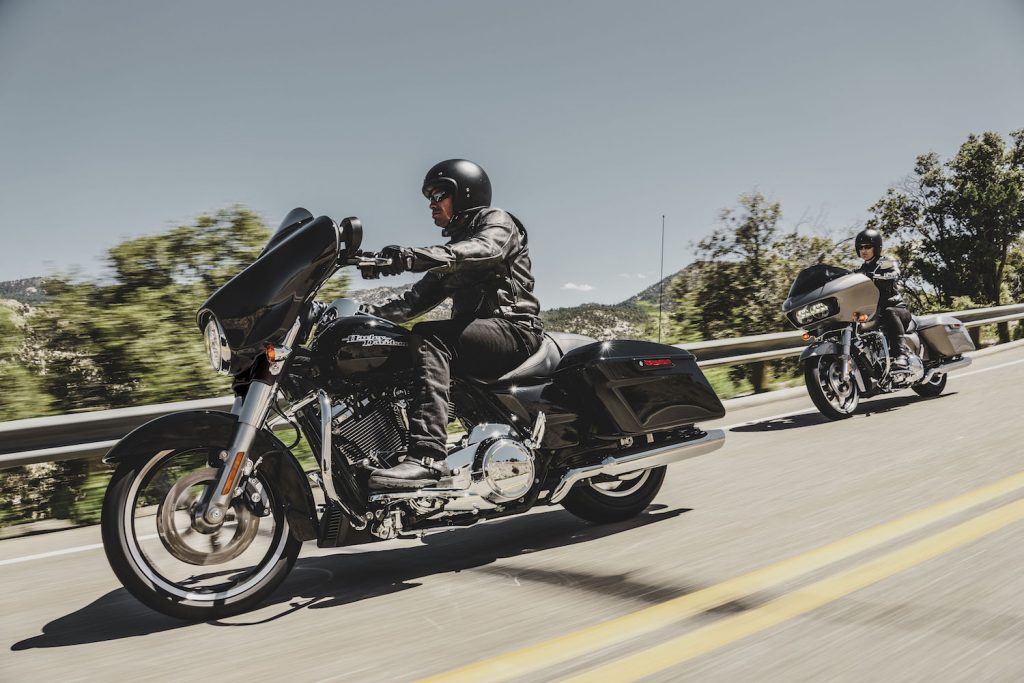 43685_17lit_phx_161440-edit