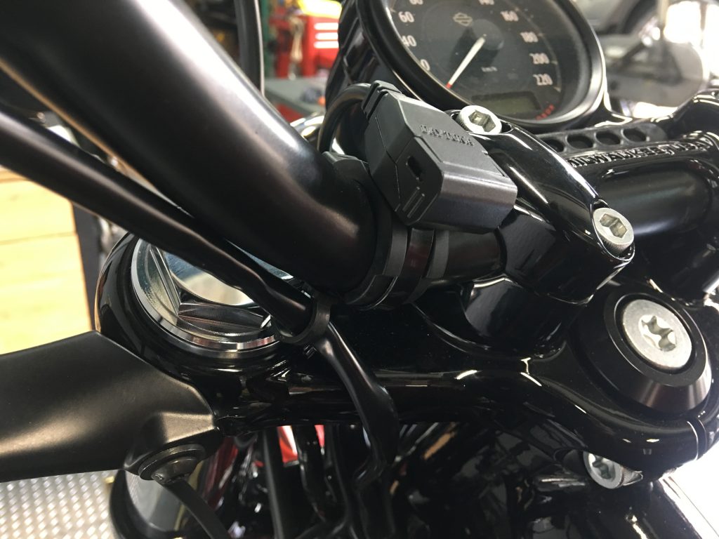 E77E6D92-1684-48CA-8375-3E966A28DAA0