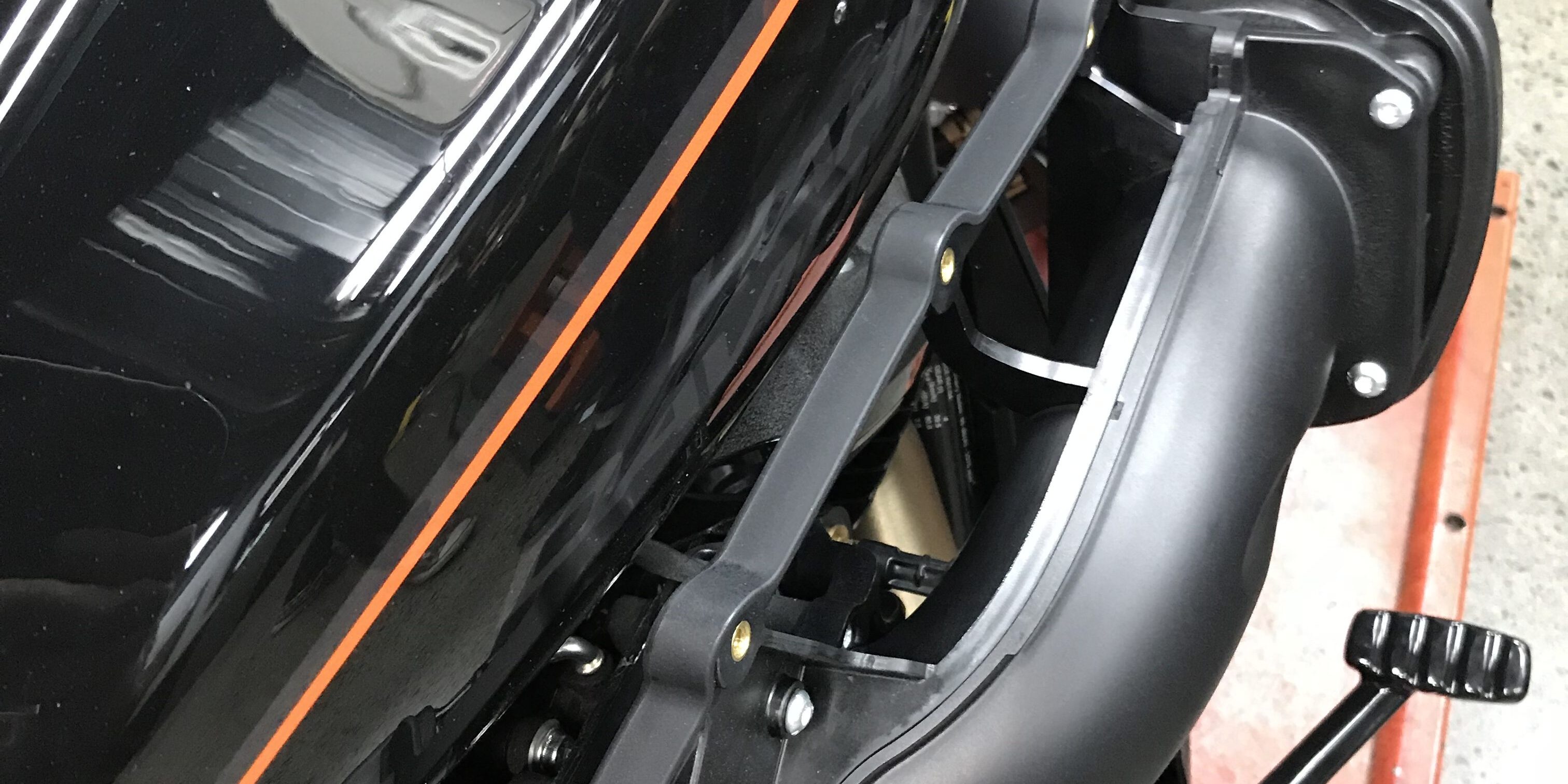 5D191758-879A-410C-AA6D-7D679E9DB95B