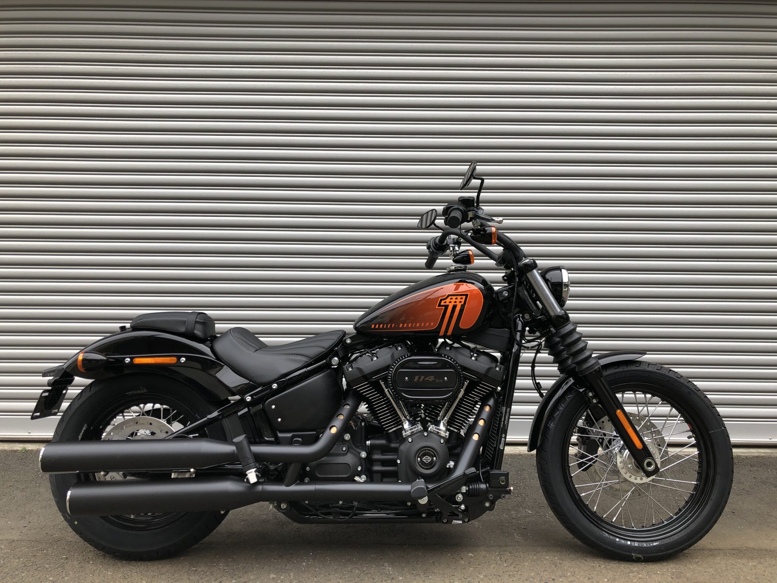 Harley-Davidson2019年式FXBBストリートボブ カスタム多数 
