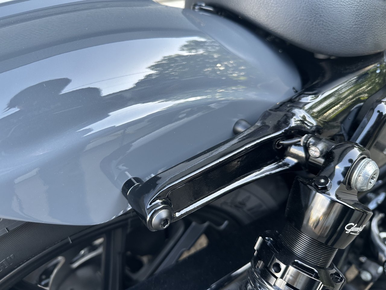 XL1200NS ストラットカット 仕上げ