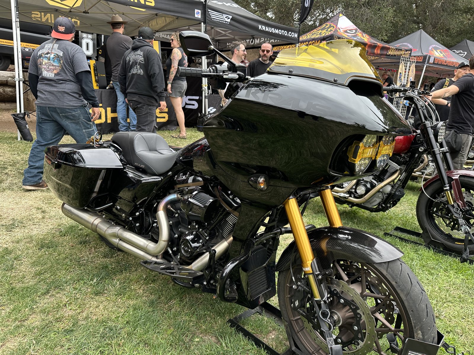Born Free Motorcycle Show 2026 ゴールドフォークのカスタムバガー