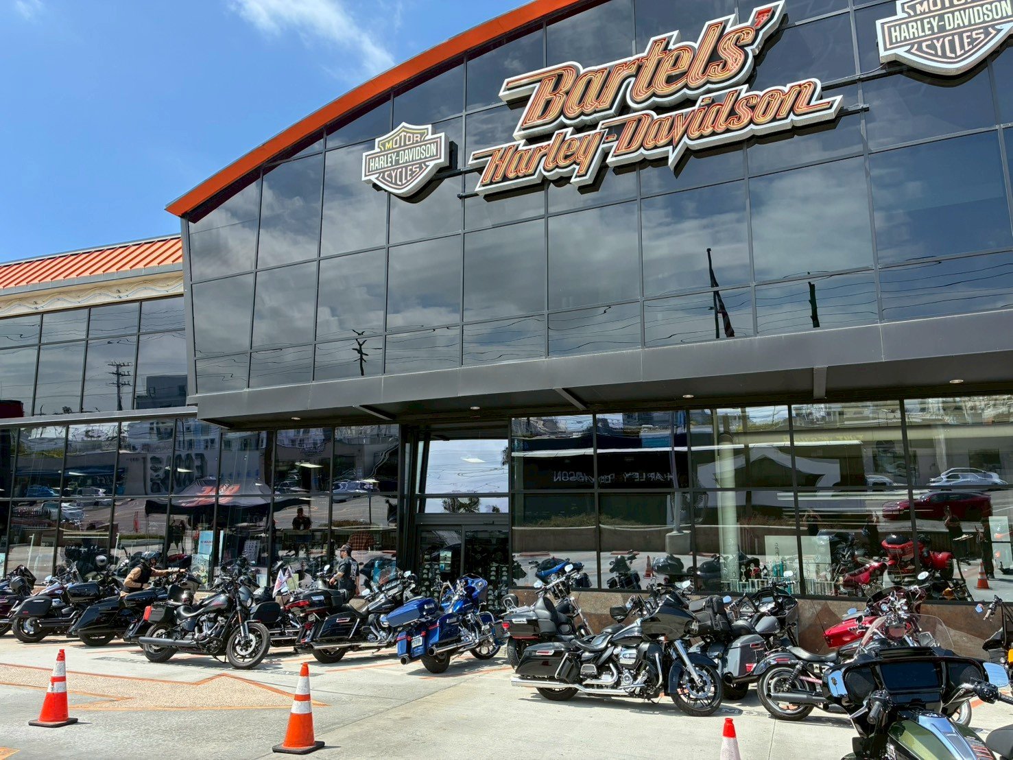 Bartels' Harley-Davidson 外観