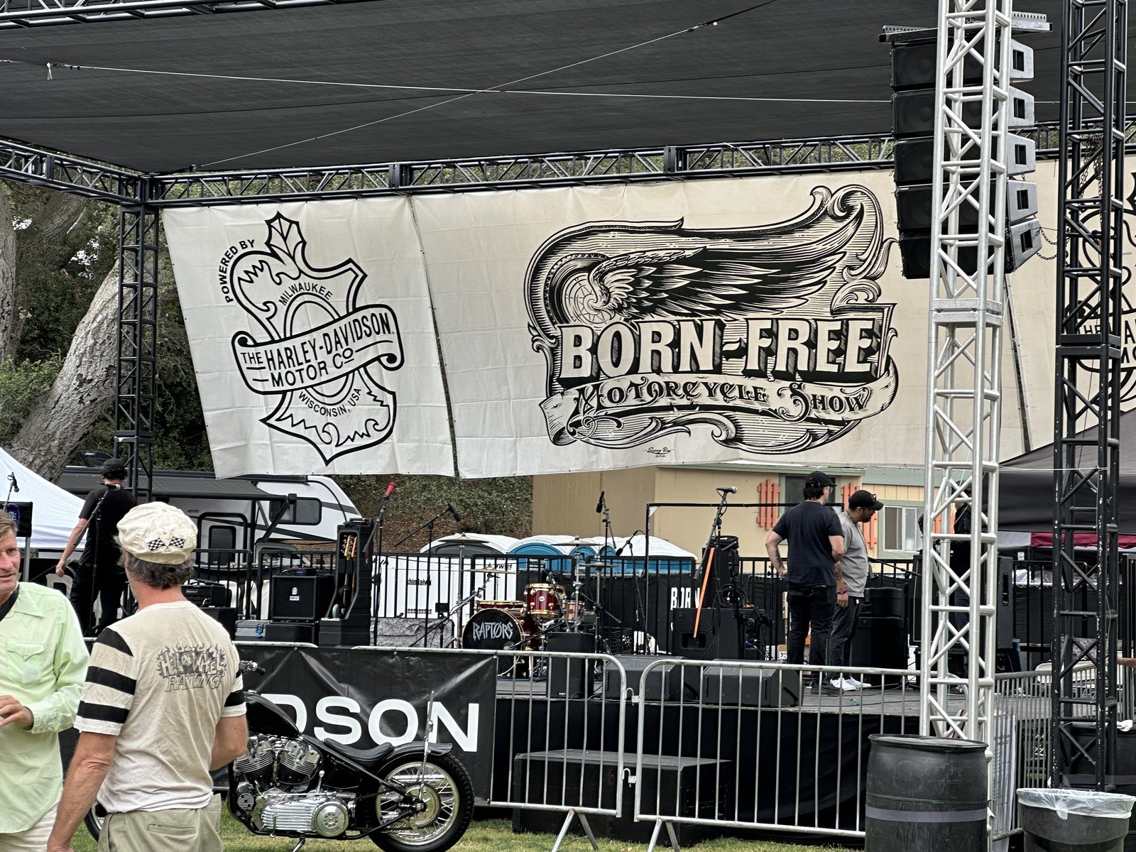 The Born Free Motorcycle Show 2026 会場のステージ看板